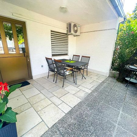 Apartmani Irena 卓得诺沃 外观 照片