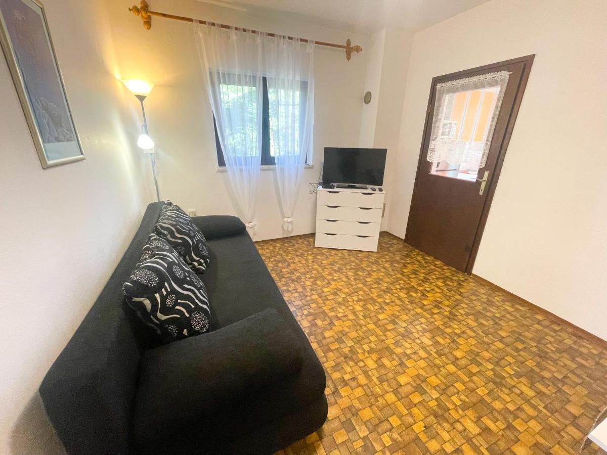 Apartmani Irena 卓得诺沃 外观 照片